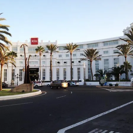 Riu Palace Oasis 酒店 5*